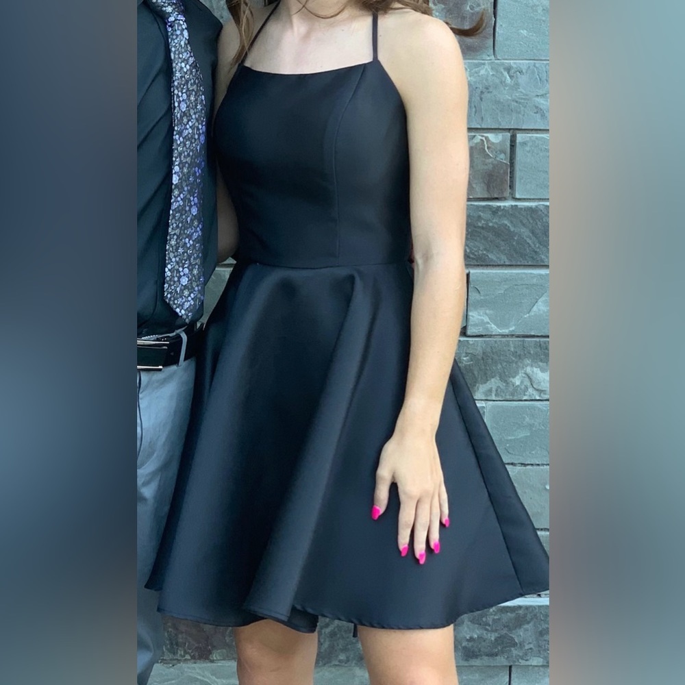 Short party dress, homecoming, flowy